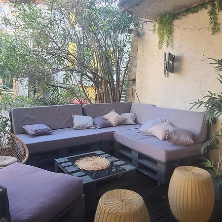 Auberge De L Helvie Chez Coco & Ricou Valvigneres Exterior foto